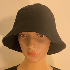 Liz Claiborne Wool Hat